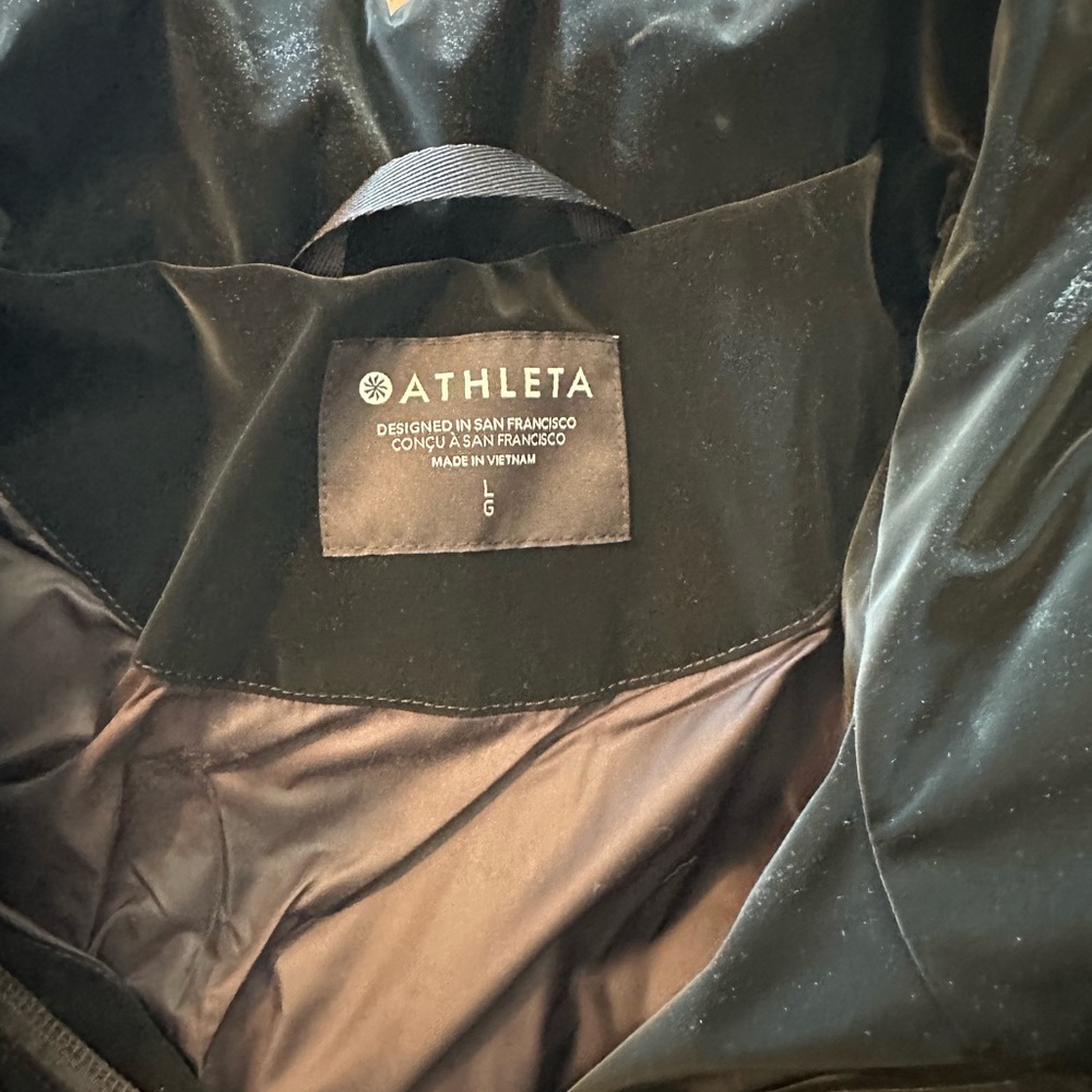 Athleta black faux velvet puffer - Picture 4 of 4